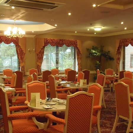 Lakeside Continental Hotel Camberley Extérieur photo