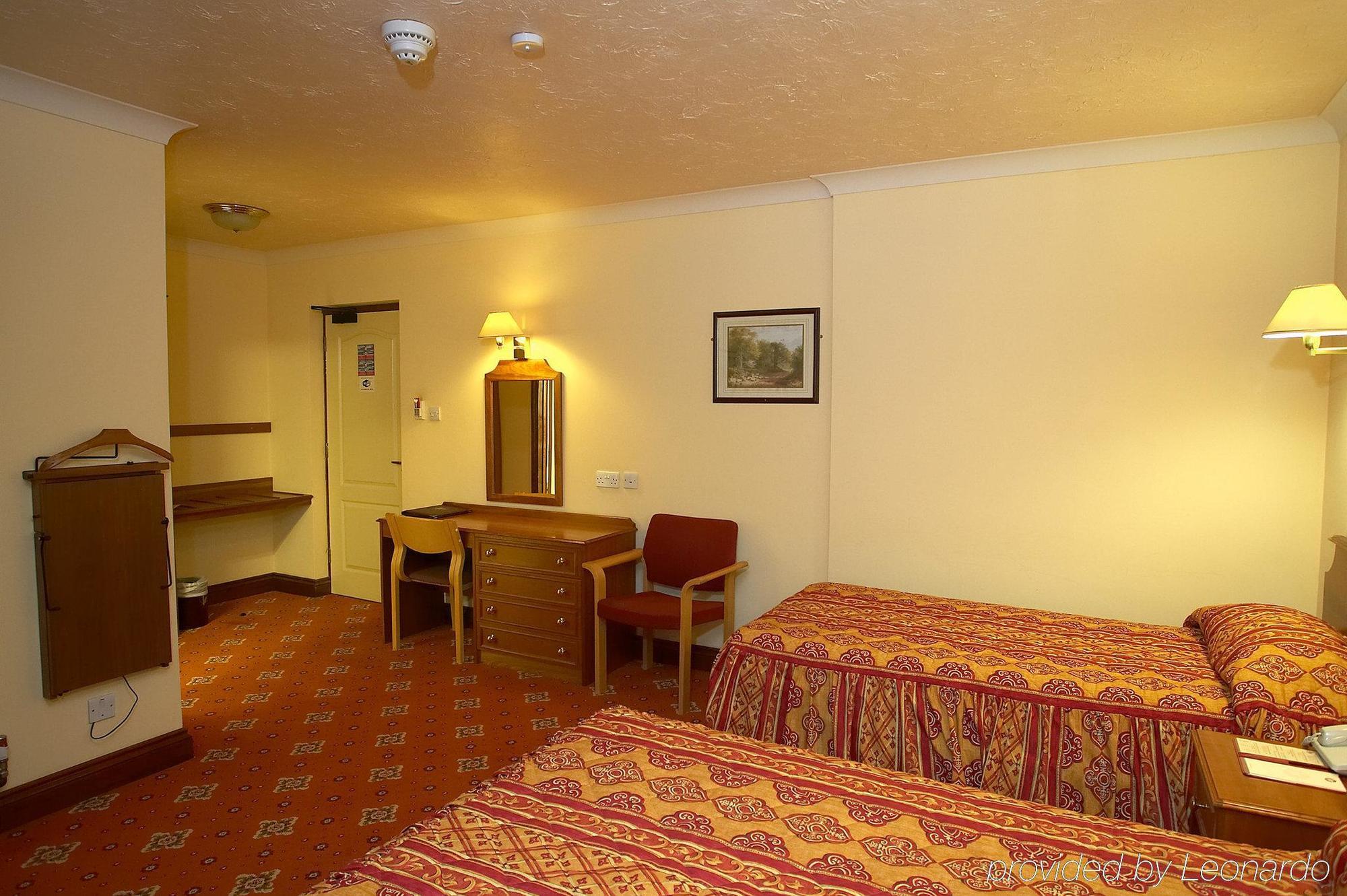 Lakeside Continental Hotel Camberley Chambre photo